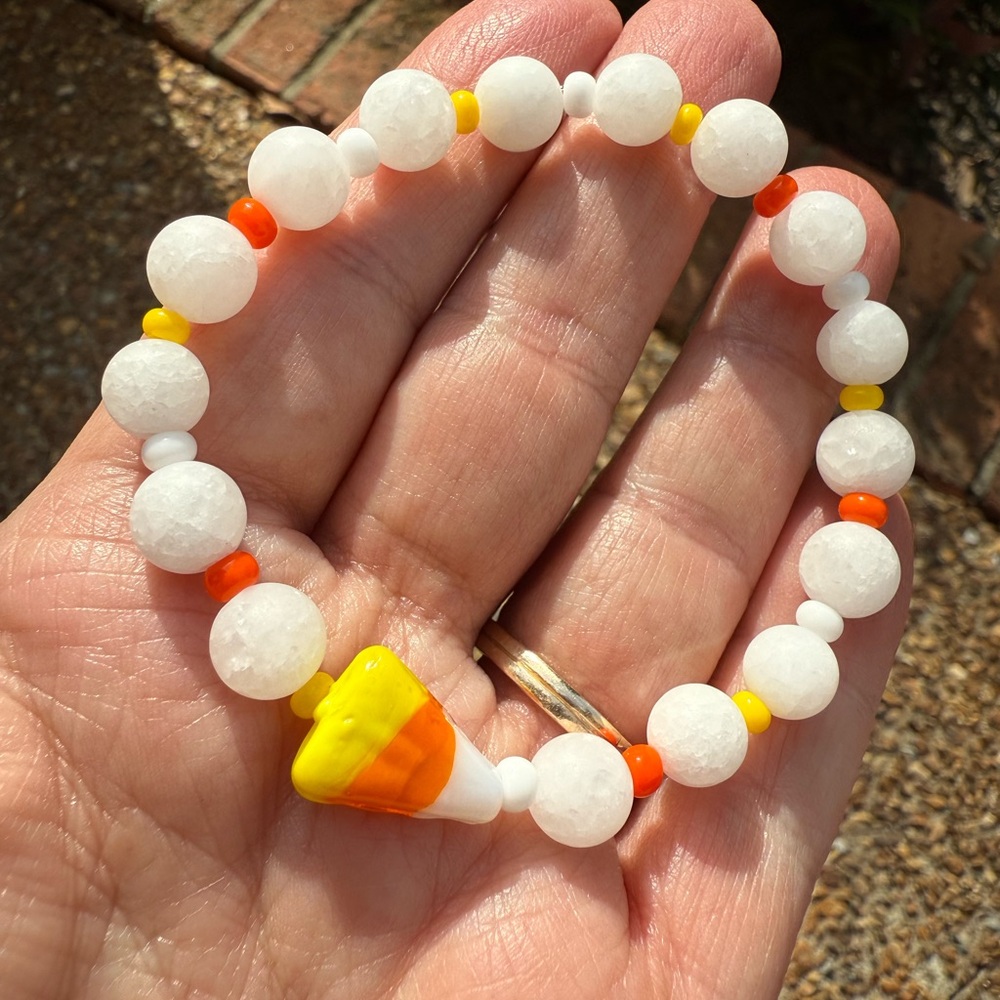 Fall Alabaster Candy Corn Beaded Bracelet